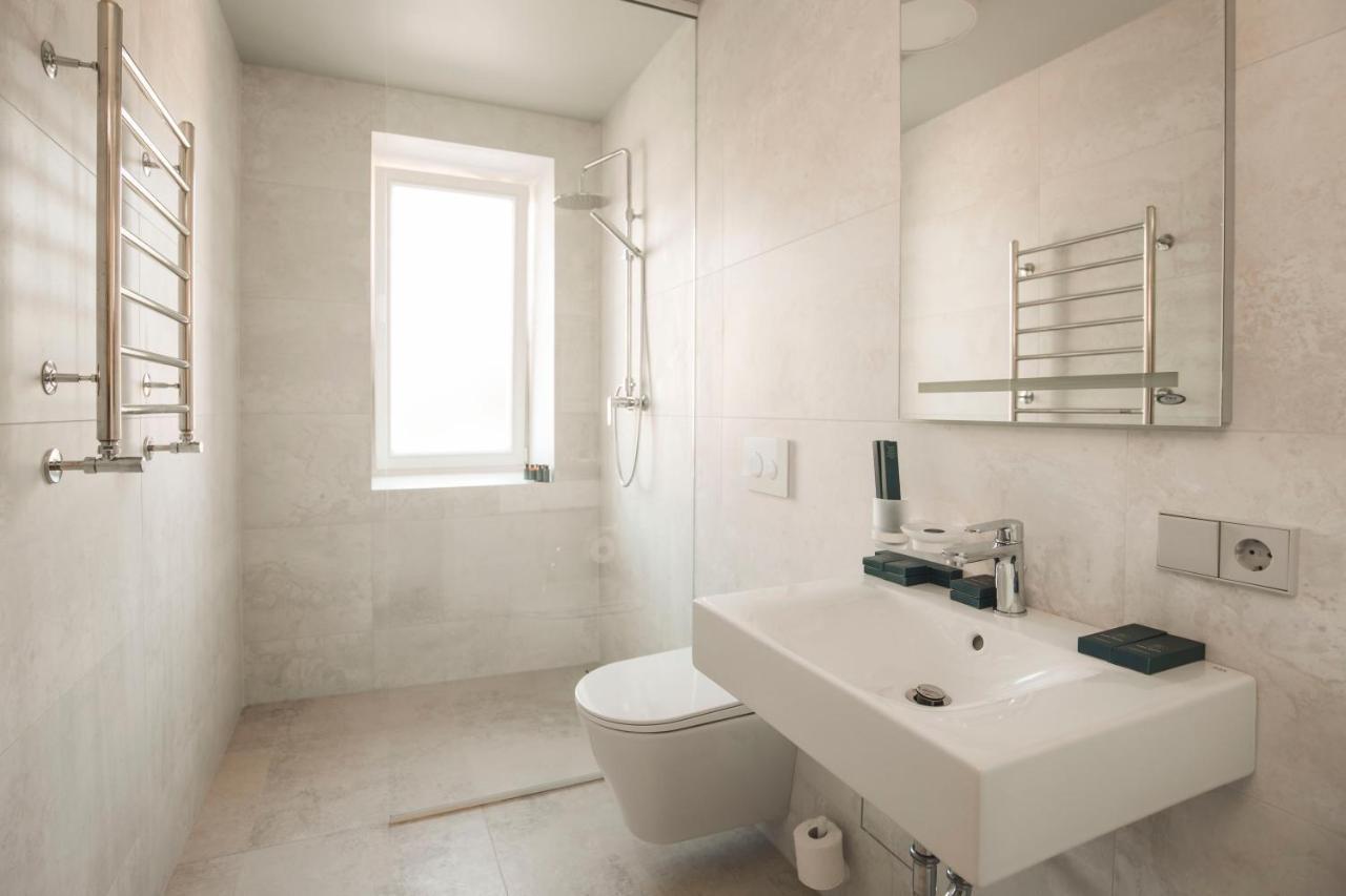 Roze Park Rooms Liepāja Extérieur photo
